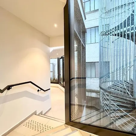 Parisian I118944i1 Chambreimontmartre-pigalle Appartement Paris